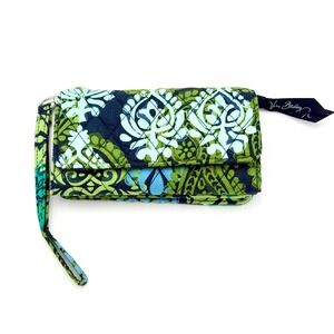 Vera Bradley Wristlet Wallet Blue Green Floral Quilted Snap Closure